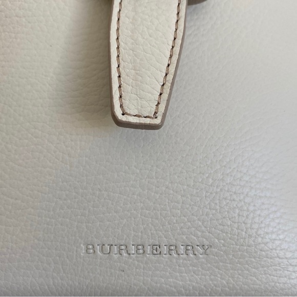 Vintage Burberry, Authentic,off white, leather crossbody bag.*Posh Authenticate* - Picture 2 of 6